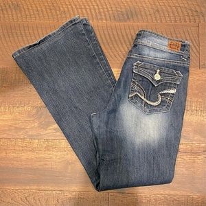 l.e.i. Sophia Hipster Flare